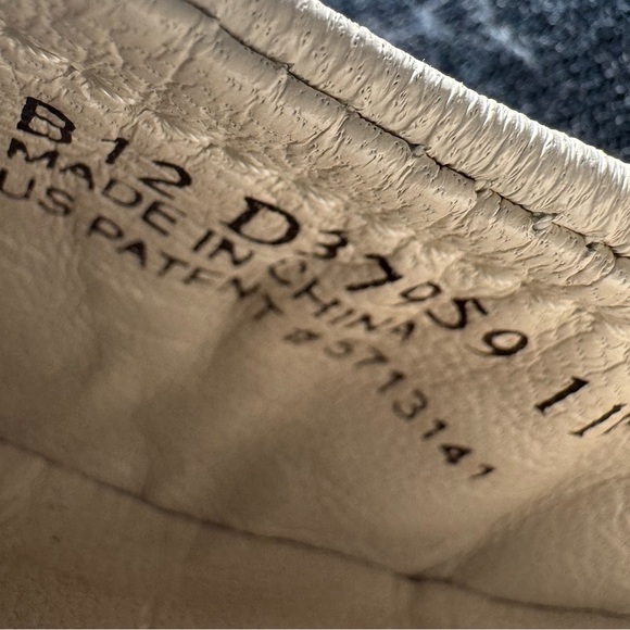 Cole Haan White and Black Ballet Flats Nike Air - Picture 4 of 4